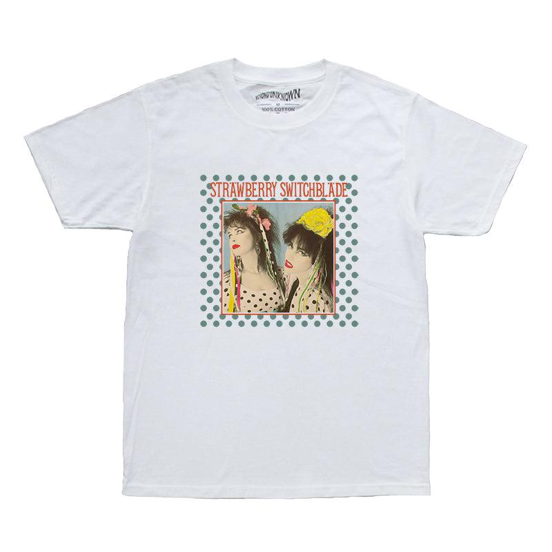 Vintage Strawberry Switch Tee Shop Streetwear Fashion T-Shirt Streetwear Kitchen