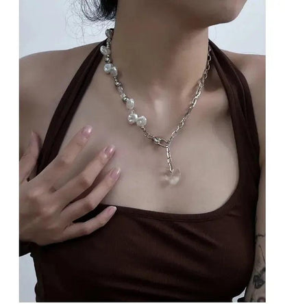 Asymmetric Heart Pendant Necklace