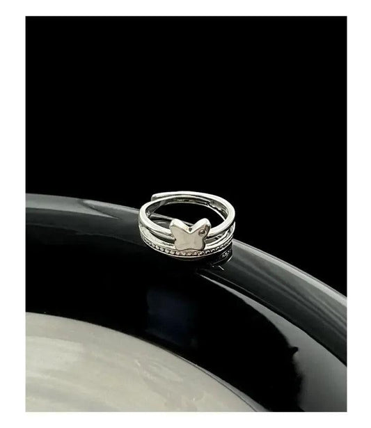 Double-Layer Butterfly Ring