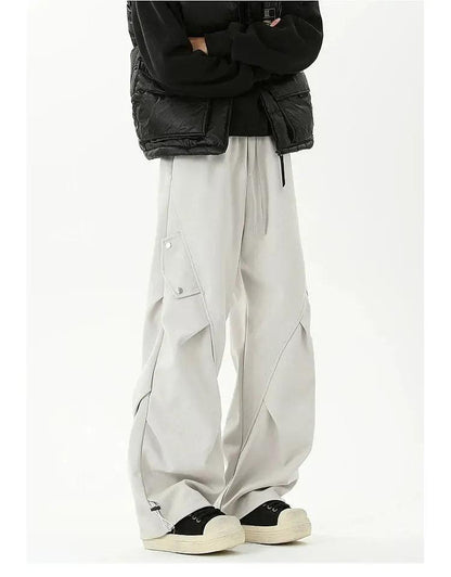 Utility Loose Pleated Cargo Pants