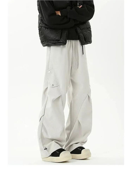 Utility Loose Pleated Cargo Pants