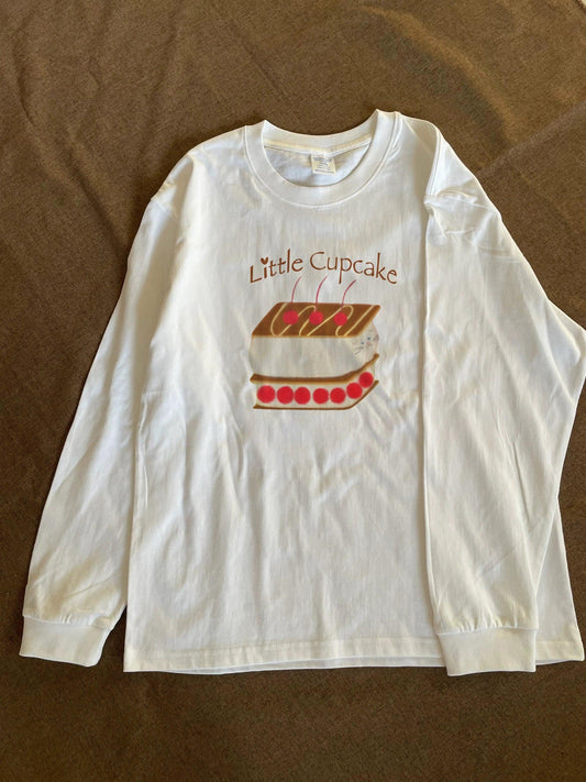 Vintage Little Cupcake T-Shirt