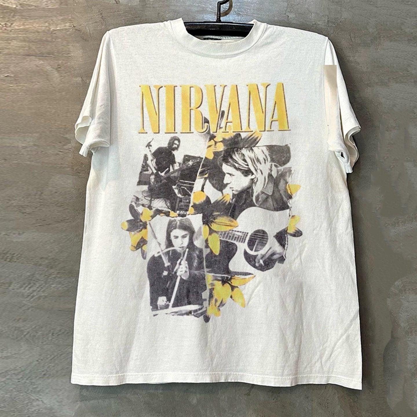 Vintage N!rvana Unplugged Bloom T-Shirt