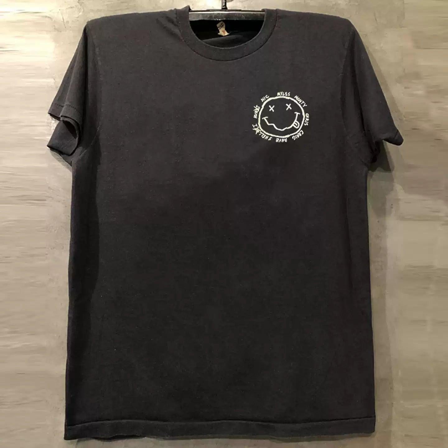 Vintage N!rvana Smiley Face T-Shirt