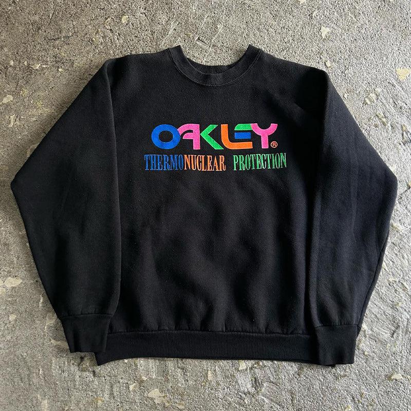 Vintage 0akley Longsleeve T-Shirt-korean-fashion-SC: MODERN-OH Garments