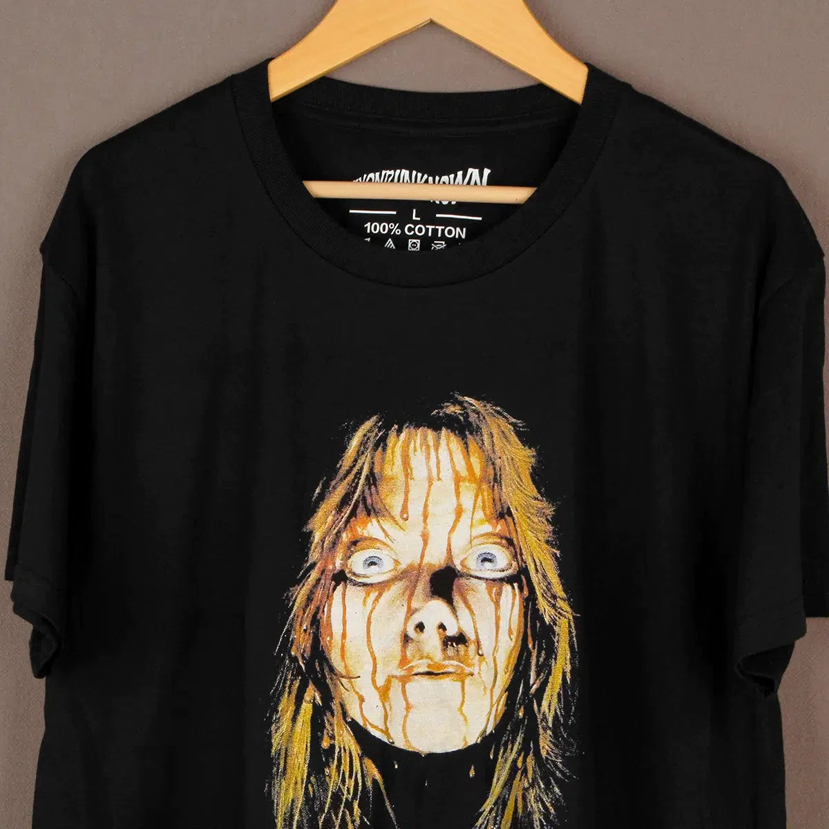Vintage Witch Carrie Tee